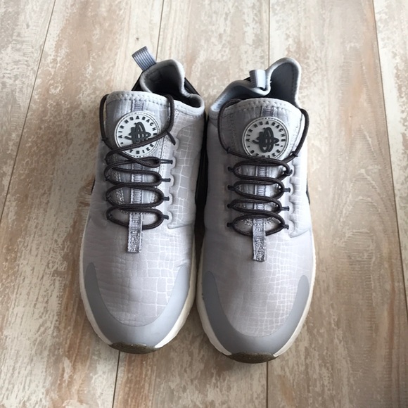 NWTNike Huarache Run Ultra! - Picture 3 of 8